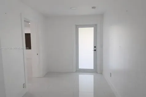 5250 SW 115th Avenue Miami FL 33165