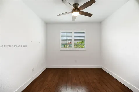 4652 Horseshoe Circle Davie FL 33328