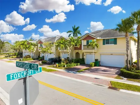 4652 Horseshoe Circle Davie FL 33328
