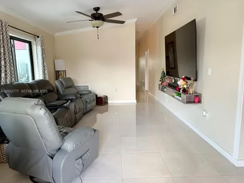 7185 W 30th Lane Hialeah FL 33018