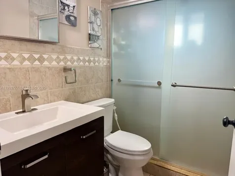 7185 W 30th Lane Hialeah FL 33018