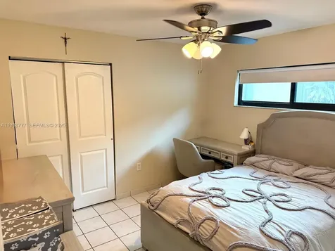 7185 W 30th Lane Hialeah FL 33018