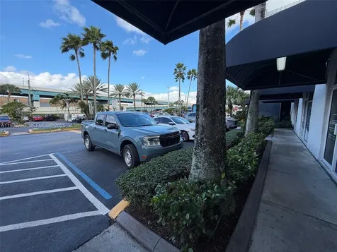 7500 NW 25th Street Miami FL 33122