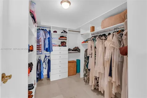 19111 Collins Avenue Sunny Isles Beach FL 33160