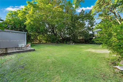 125 NW 88th Street El Portal FL 33150