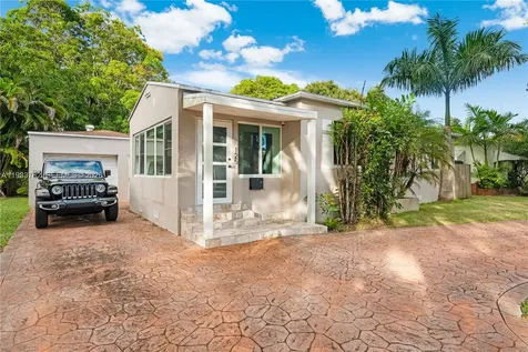 125 NW 88th Street El Portal FL 33150
