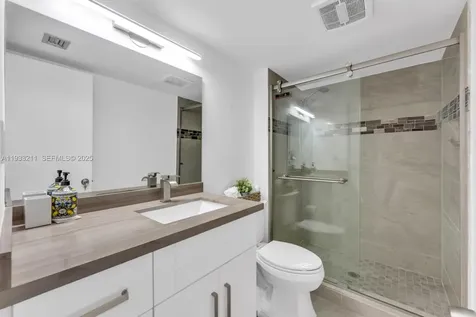 3701 N Country Club Drive Aventura FL 33180