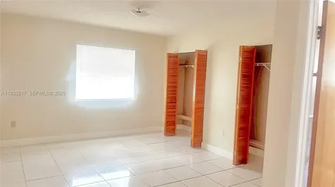 2220 W 74th Street Hialeah FL 33016