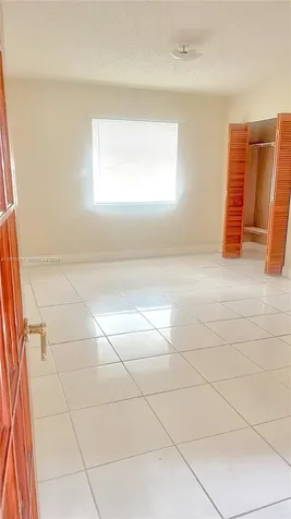 2220 W 74th Street Hialeah FL 33016