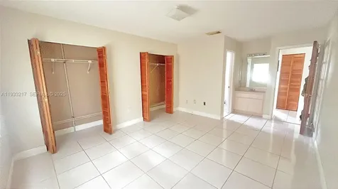 2220 W 74th Street Hialeah FL 33016