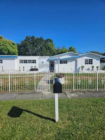 17601 SW 108th Court Miami FL 33157