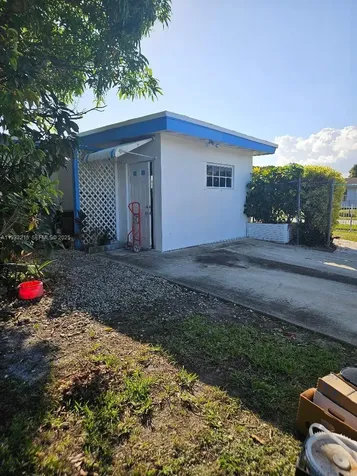17601 SW 108th Court Miami FL 33157