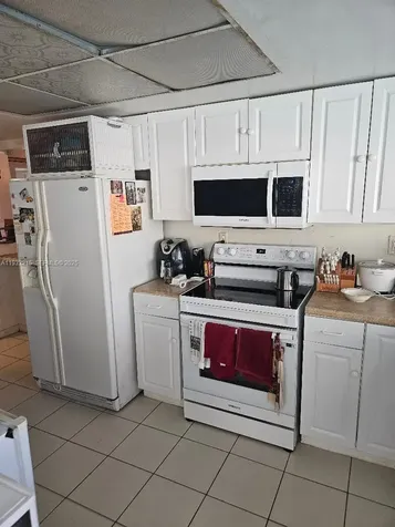 17601 SW 108th Court Miami FL 33157
