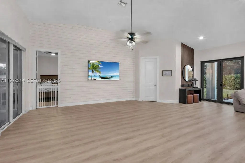 17844 N 38th Road N Loxahatchee FL 33470