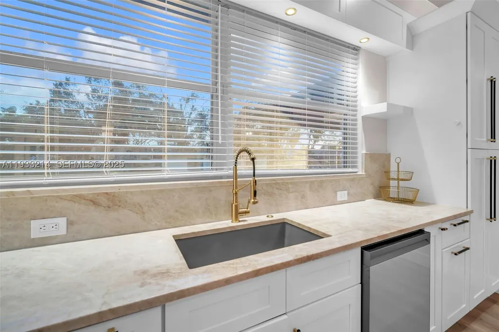17844 N 38th Road N Loxahatchee FL 33470