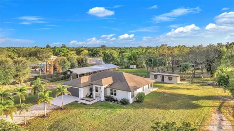 17844 N 38th Road N Loxahatchee FL 33470