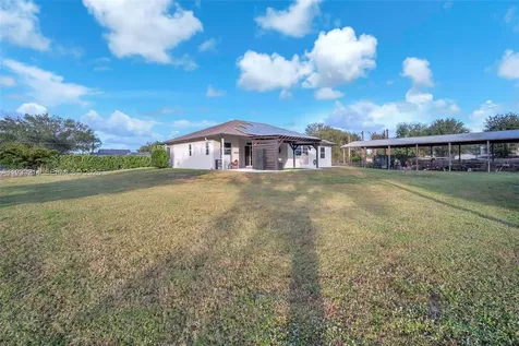 17844 N 38th Road N Loxahatchee FL 33470