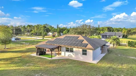 17844 N 38th Road N Loxahatchee FL 33470