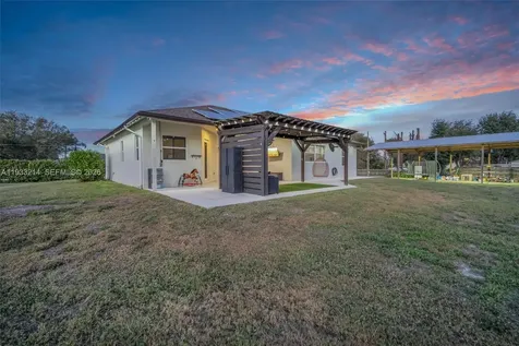 17844 N 38th Road N Loxahatchee FL 33470