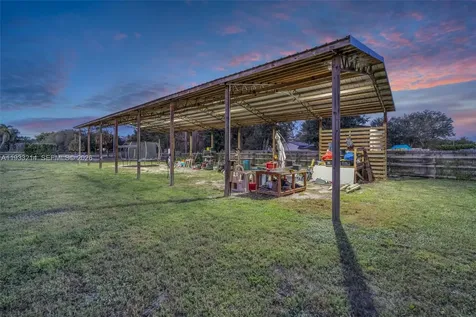 17844 N 38th Road N Loxahatchee FL 33470