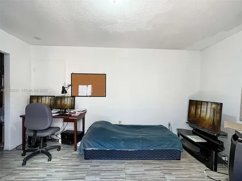 18003 SW 153rd Place Miami FL 33187