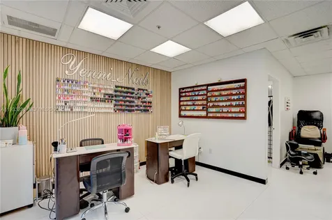 9025 S Dadeland Boulevard Miami FL 33156