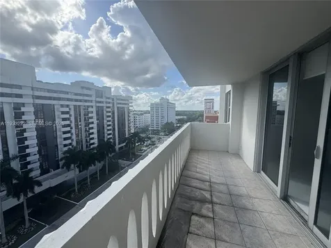 625 Biltmore Way Coral Gables FL 33134