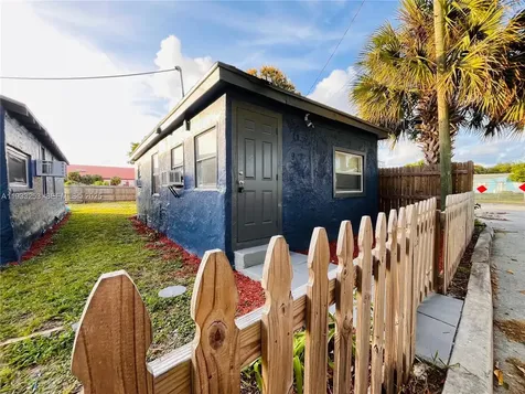 1927 Windsor Avenue West Palm Beach FL 33407
