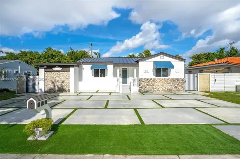 5931 SW 14th Street West Miami FL 33144