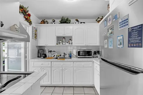 5931 SW 14th Street West Miami FL 33144