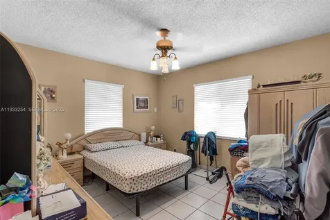 5931 SW 14th Street West Miami FL 33144