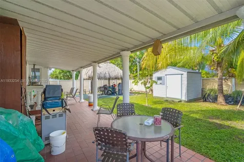5931 SW 14th Street West Miami FL 33144
