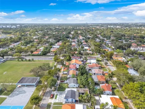 5931 SW 14th Street West Miami FL 33144
