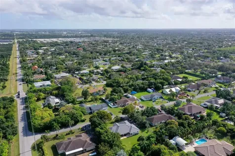 27260 SW 167th Court Homestead FL 33031