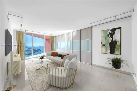 300 S Pointe Drive Miami Beach FL 33139