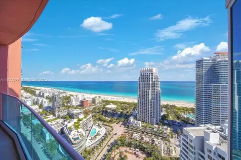 300 S Pointe Drive Miami Beach FL 33139