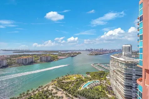 300 S Pointe Drive Miami Beach FL 33139