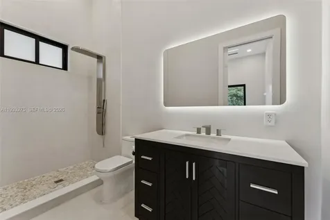 1304 SE 10th Terrace Deerfield Beach FL 33441