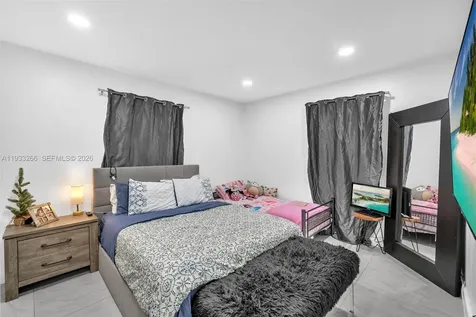 14140 NE 10th Avenue North Miami FL 33161