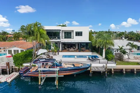1970 NE 119th Road North Miami FL 33181