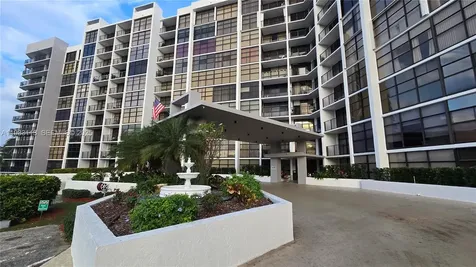 600 Parkview Drive Hallandale Beach FL 33009