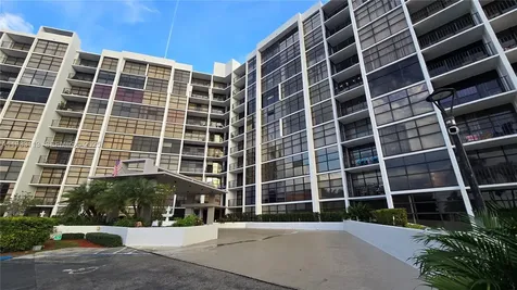 600 Parkview Drive Hallandale Beach FL 33009