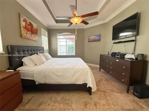 8934 SW 206th Street Cutler Bay FL 33189