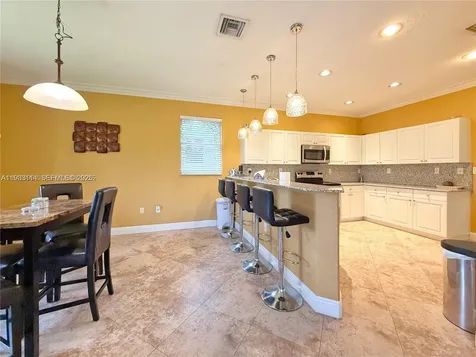 8934 SW 206th Street Cutler Bay FL 33189