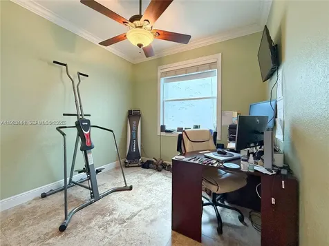 8934 SW 206th Street Cutler Bay FL 33189