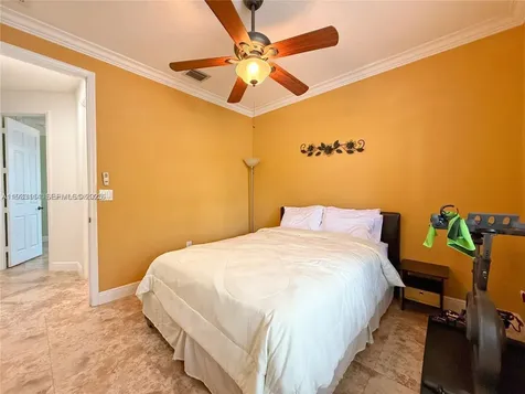 8934 SW 206th Street Cutler Bay FL 33189