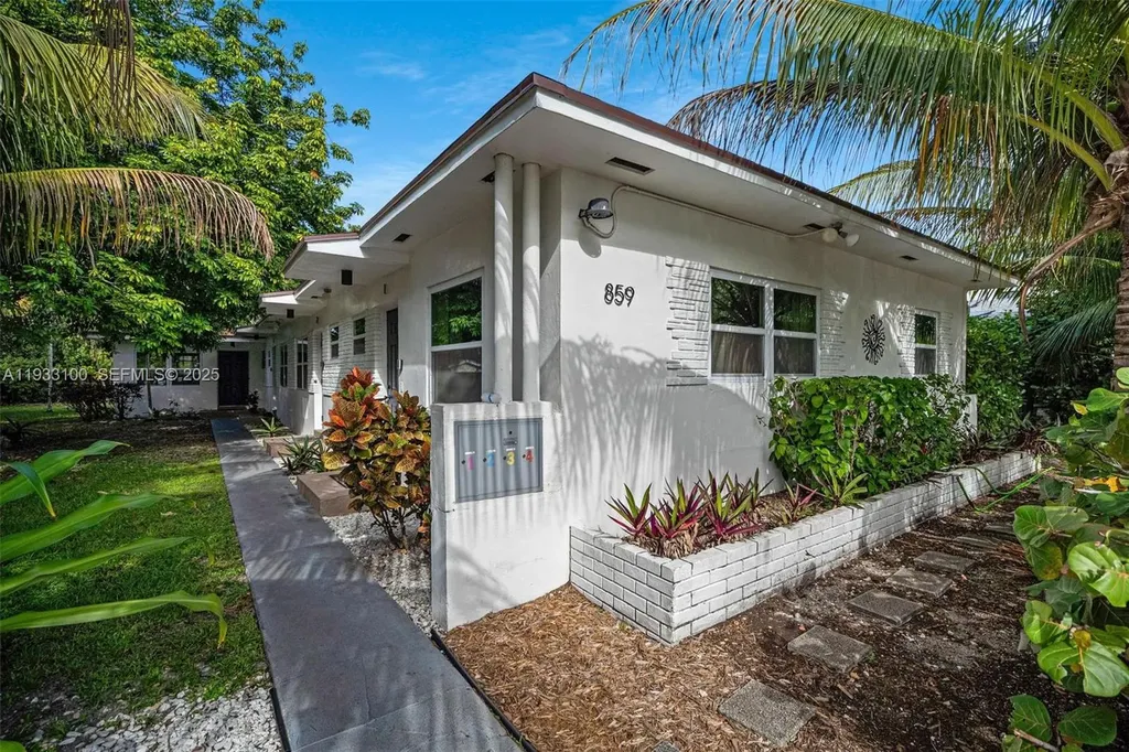 859 NE 90th Street Miami FL 33138