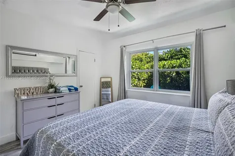 859 NE 90th Street Miami FL 33138