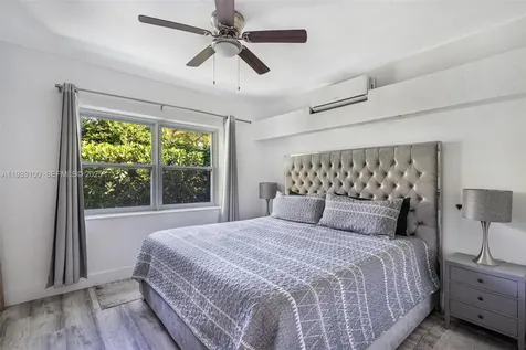 859 NE 90th Street Miami FL 33138