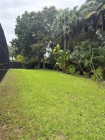 8265 SW 176th Terrace Palmetto Bay FL 33157